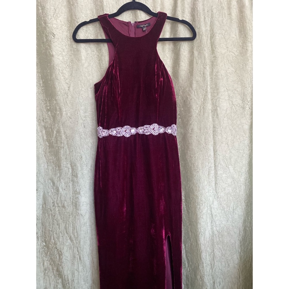 City Triangle Burgundy Velvet Halter Formal / Prom Dress